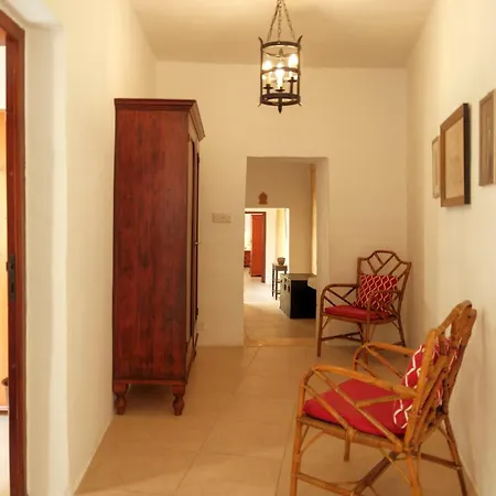 Historic With A Private Pool Mosta