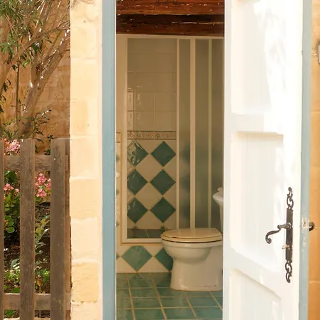 فيلة Historic With A Private Pool موستا